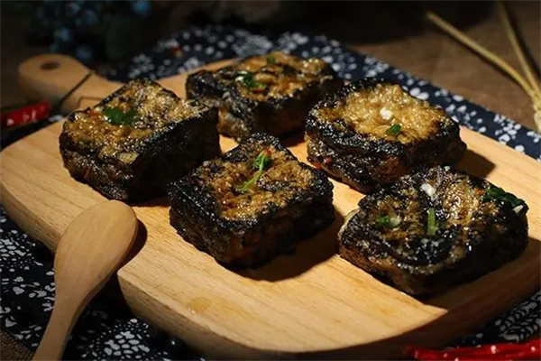 任字坊臭豆腐加盟