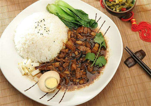 淡水士林鹵肉飯