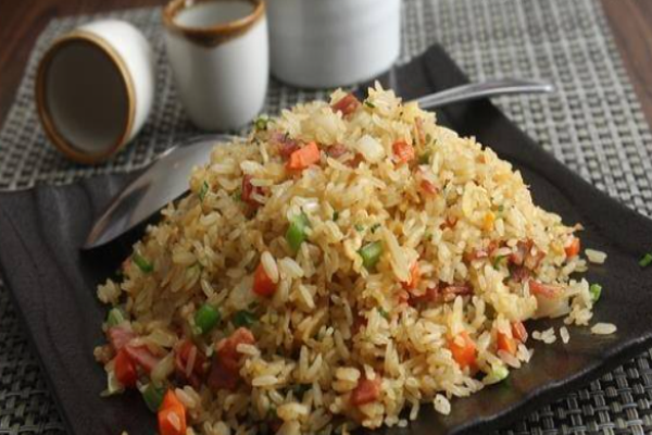 禾谷炒飯
