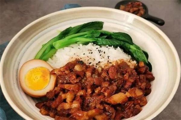 霸王鹵肉飯