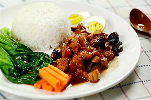霸王鹵肉飯