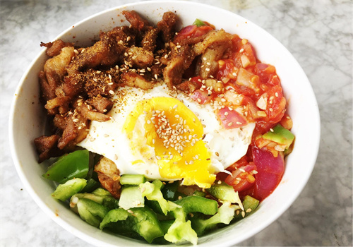烏托邦烤肉拌飯