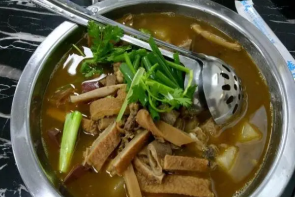笨牛牛雜火鍋加盟