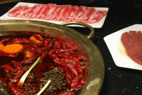 香悅來(lái)火鍋加盟