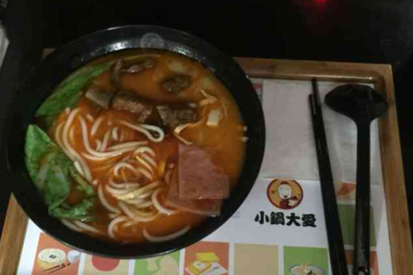 小鍋大愛(ài)米線加盟