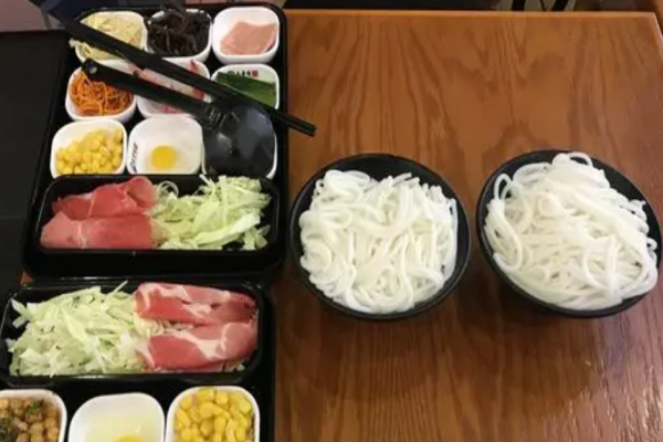 南香緣過橋米線加盟