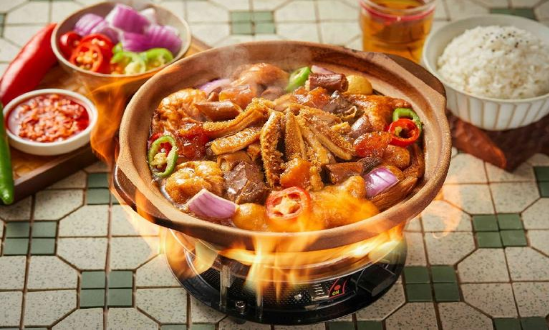 六味牛雜煲加盟