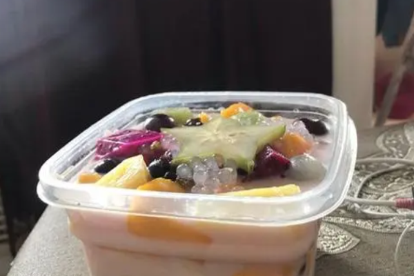 老板很芒水果撈加盟