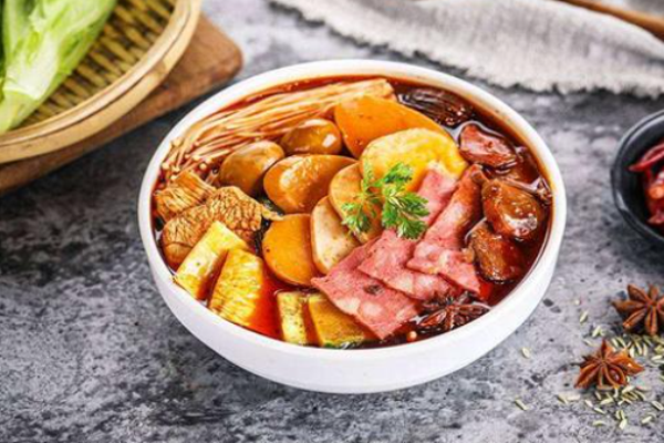 辣五爺冒菜加盟