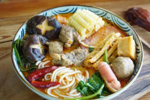 食湯記麻辣燙加盟