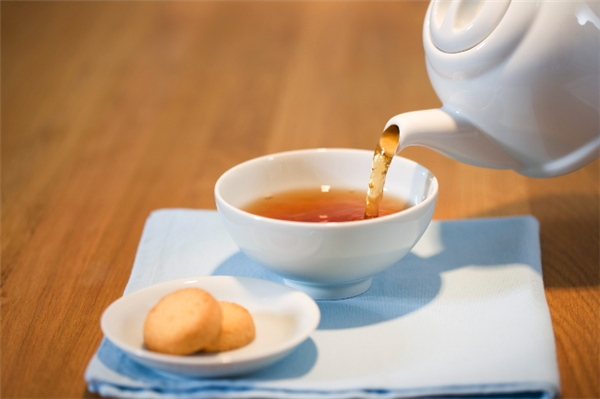 鄒勁芬飲品加盟