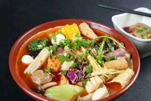 簡(jiǎn)辣麻辣燙加盟