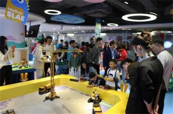 愛迪兒玩具店加盟費多少錢？小本投資生意好