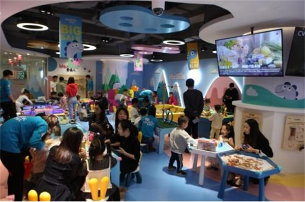 愛迪兒玩具店加盟費多少錢？小本投資生意好