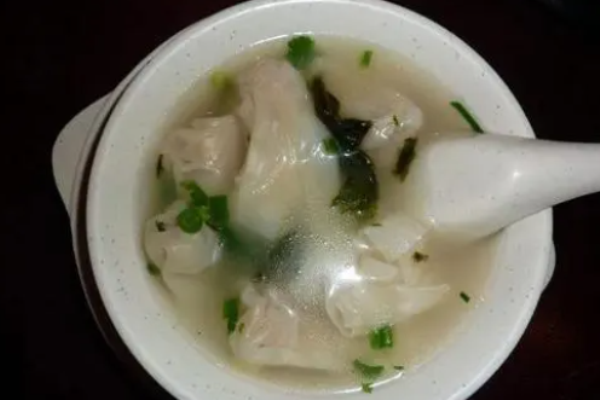 宋順記海味餛飩加盟