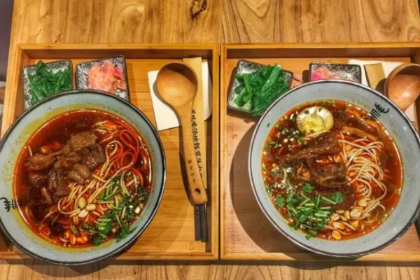 三十三碗黃牛肉面加盟