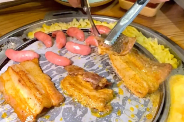 集合點烤肉加盟