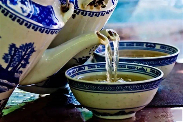 大碗茶奶茶加盟