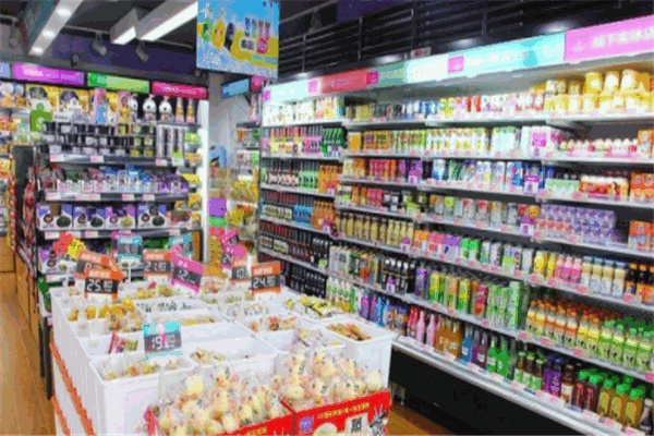大口小口零食店加盟