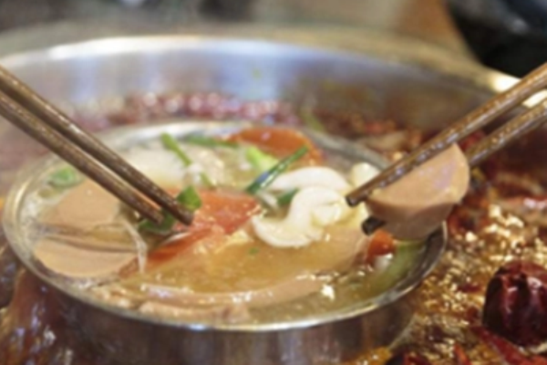 四號(hào)屠宰場堂滿鮮牛羊肉火鍋加盟
