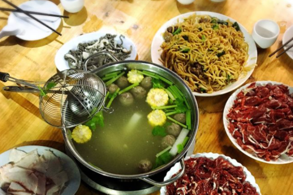 四號(hào)屠宰場堂滿鮮牛羊肉火鍋加盟