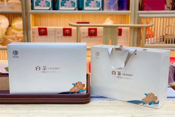 白大師白茶加盟