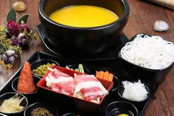 云石林過橋米線加盟