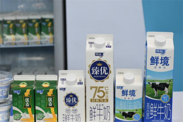 得益牛奶加盟