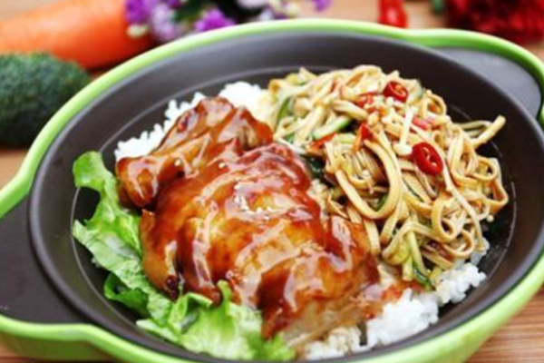 小付烤肉拌飯加盟
