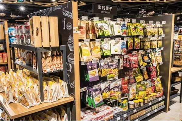 周末時(shí)光零食加盟