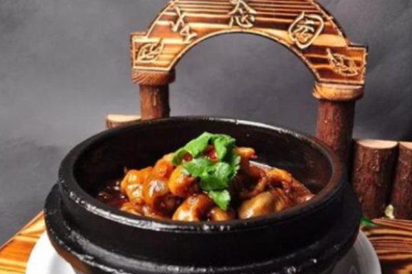砂唐居創(chuàng)意菜加盟