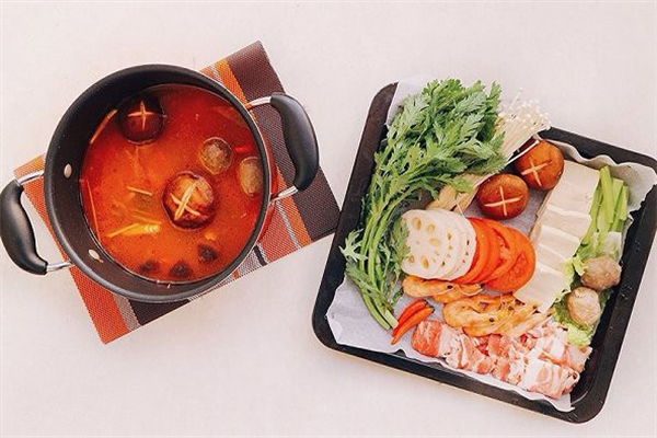 天府豆撈自助火鍋加盟