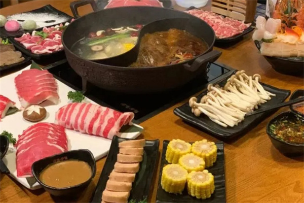 一鍋三吃火鍋