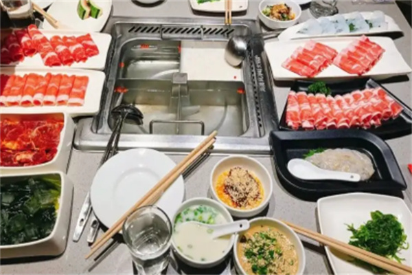 爛攤子火鍋