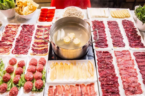 潮汕熱氣牛肉火鍋