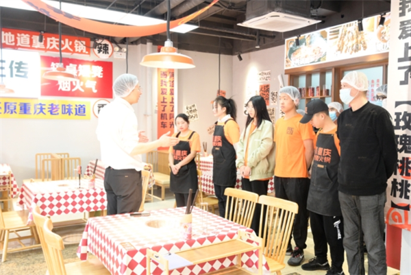 阿光正傳地?cái)偦疱伡用四軖赍X嗎？