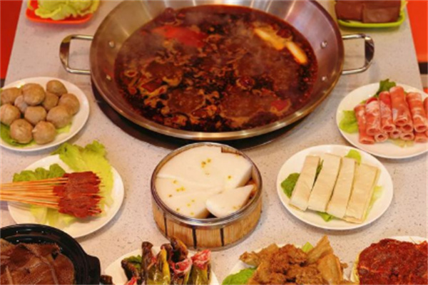 鹵味牛肉鍋火鍋