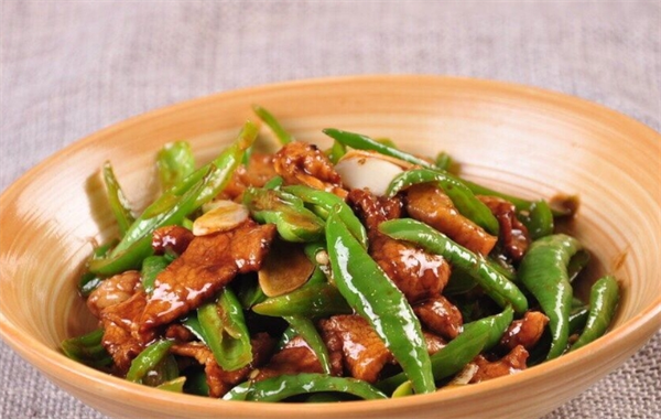 楊師傅辣椒炒肉加盟費(fèi)多少錢？