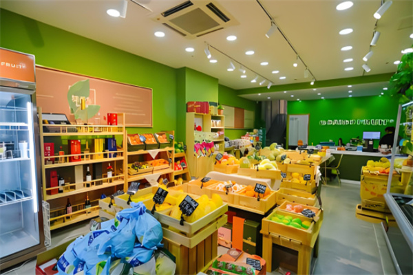美嘴鋪?zhàn)?塊9零食店加盟
