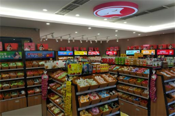 七品兔休閑零食加盟