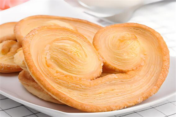 饞你嘿好吃零食超市加盟