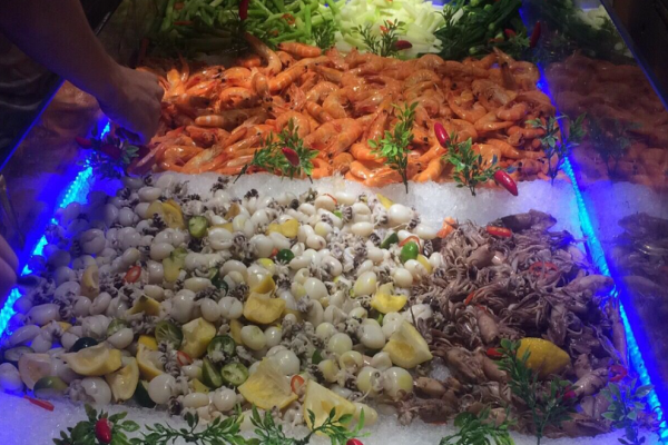 毋題無限食自助餐加盟多少錢?