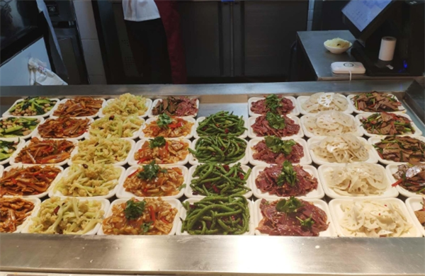 鄉(xiāng)味谷中式快餐加盟