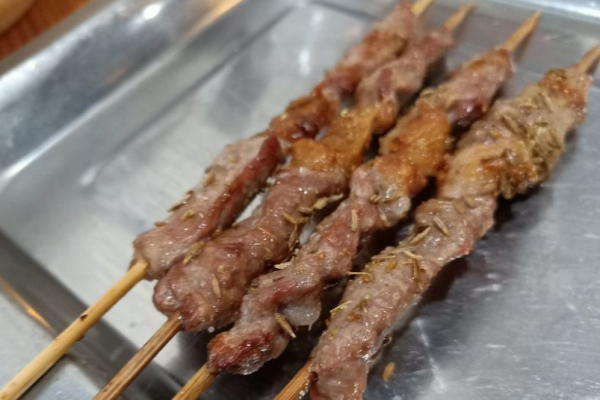 小樹林燒烤加盟費(fèi)多少錢?