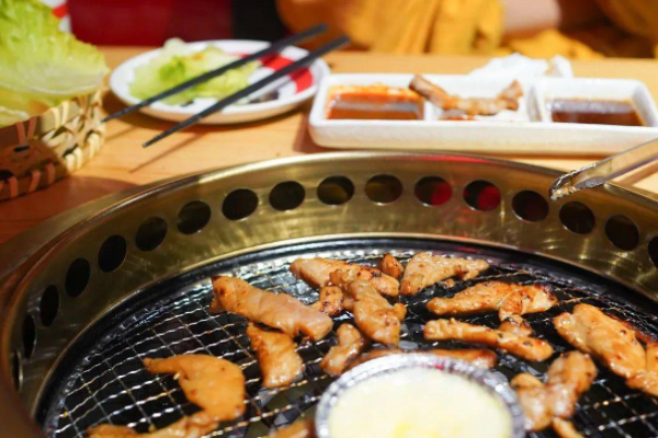 貓府燒肉加盟