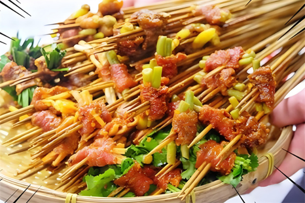 東鑫園串串火鍋加盟