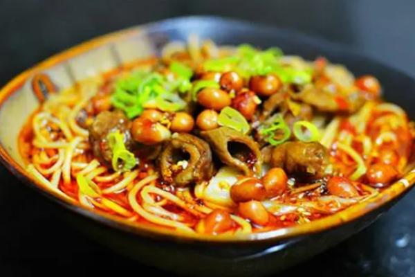 黔味鮮粉面館加盟