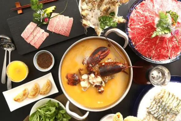 豹料港式火鍋加盟