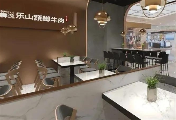 犇逸樂(lè)山蹺腳牛肉加盟