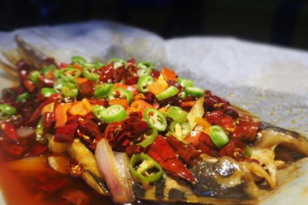 姜小魚紙包魚加盟費是多少?